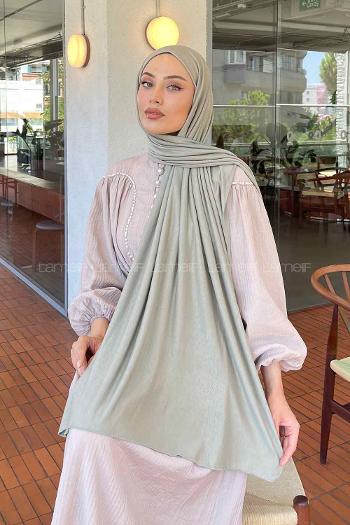 Water Green Combed Fabric Straight Shawl