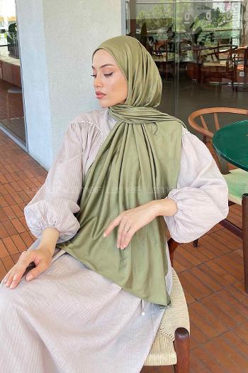 Mint Green Combed Fabric Straight Shawl
