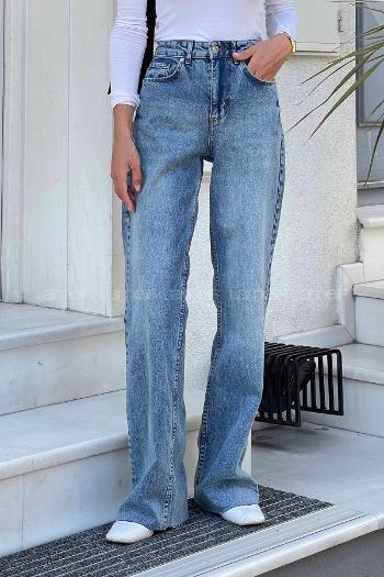 Lamelif Kesik Paça Straight Jean Kar Yıkama