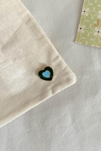 Lamelif Kalp Demir Broş