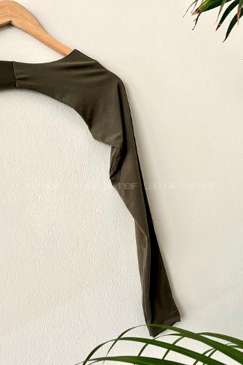 Khaki Medium Crew Neck Long Arm Unprinted Oversleeve