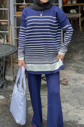 Lamelif Çizgili Triko Tesettür Takım Lacivert