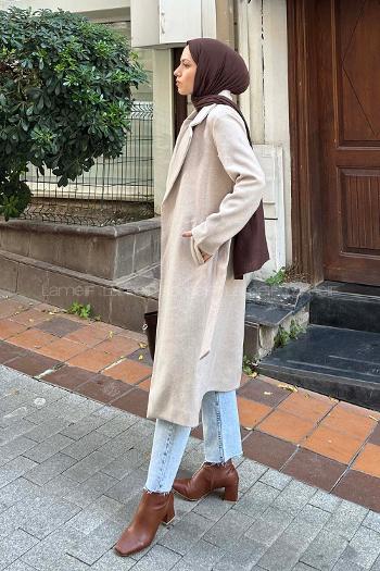 Modalamelif Kuşak Bağlama Detaylı Kaşe Kaban Bej