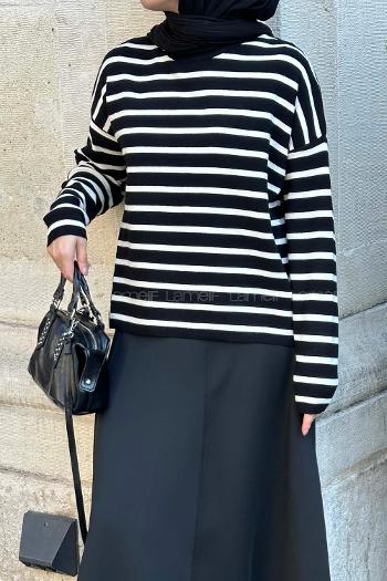 Black Turtle Neck Long Arm Jumper