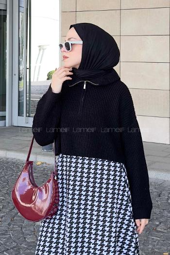 Lamelif Yaka Fermuarlı Crop Triko Kazak Siyah