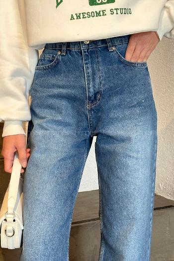 Lamelif Kesik Paça Straight Jean Yıkamalı Açık Mavi