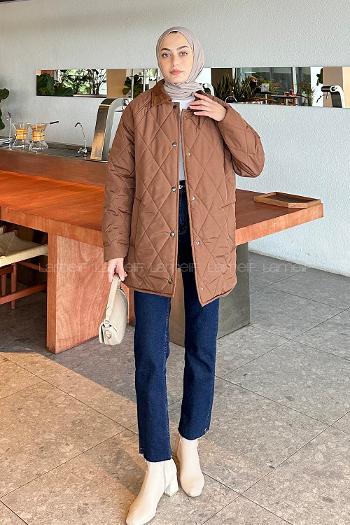 Lamelif Kadife Yaka Detaylı Kapitone Mont Kahverengi