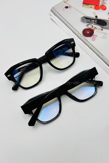 Black Glasses