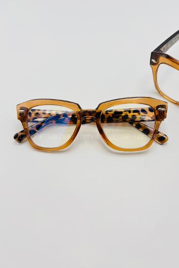 Brown With Milk Glasses