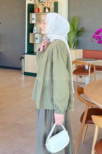 Lamelif V Yaka Kolları Lastikli Müslin Tesettür Gömlek Haki