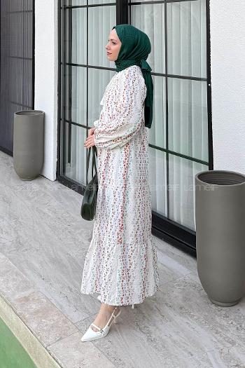 Lamelif Renkli Brode Detaylı Uzun Tesettür Elbise Beyaz