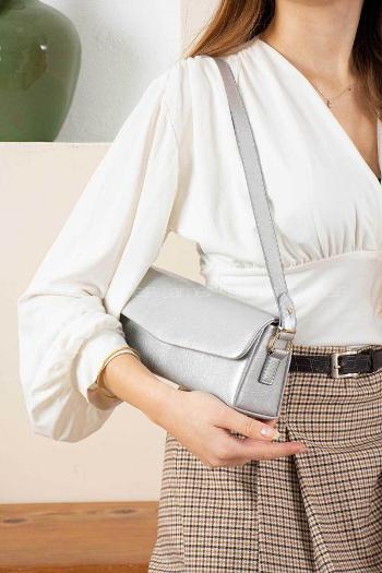 Lamelif Gloria Model Deri Kadın El Ve Omuz Çantası Gümüş