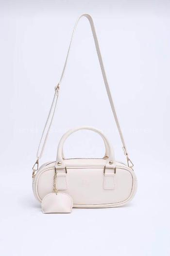 Lamelif Charm Detaylı Fermuarlı Ayarlanabilir Askılı El, Kol ve Omuz Çantası Krem