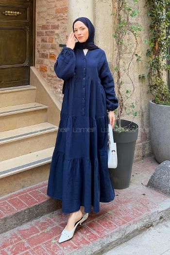 Lamelif Ön Yarım Düğme Detaylı Müslin Kumaş Tesettür Elbise Lacivert