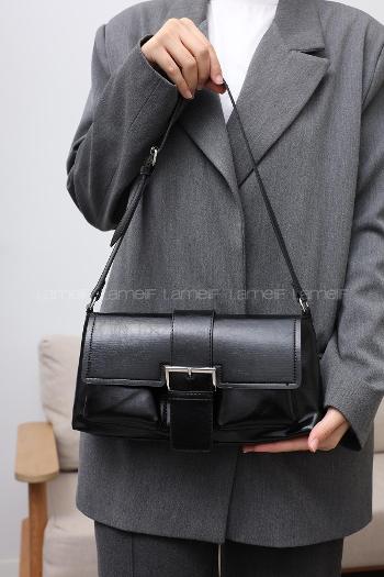 Black Buckle Skin Hand Bag Bag