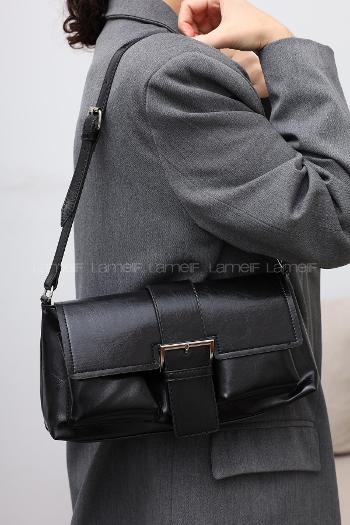 Black Buckle Skin Hand Bag Bag