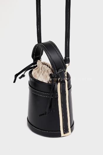 Black Buckle Skin Hand Bag Bag
