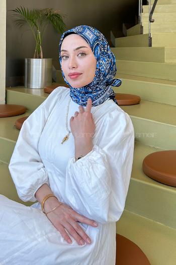 Lamelif Retro Desen Soft Eşarp Lacivert Mavi