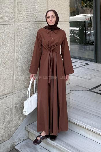 Lamelif Ön Bağlama Detaylı Tesettür Elbise Acı Kahve