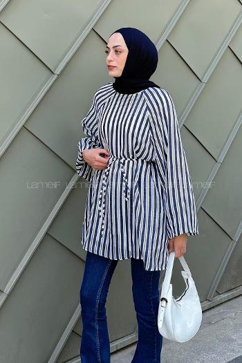 Detaylı Bağlamalı Tunik Lacivert