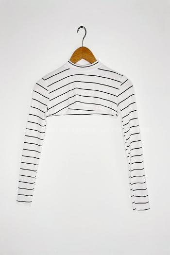 White-20 Medium Crew Neck Long Arm Unprinted Oversleeve