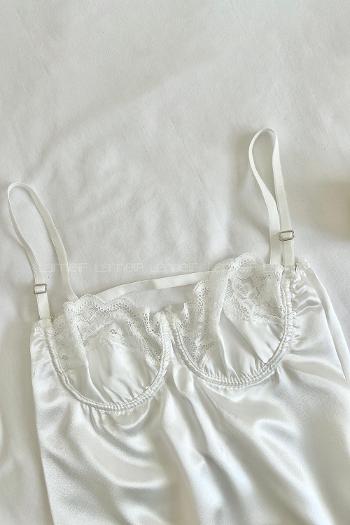 Lamelif Dantelli Saten Gecelik