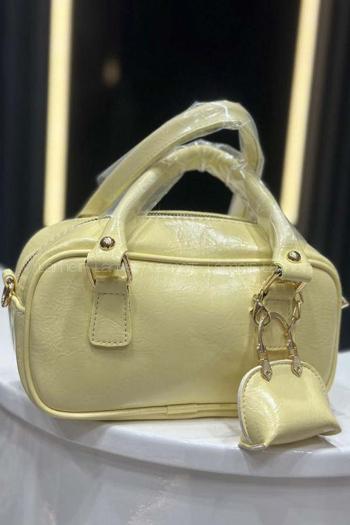 Lamelif Charm Detaylı Fermuarlı Ayarlanabilir Askılı El, Kol ve Omuz Çantası Sarı