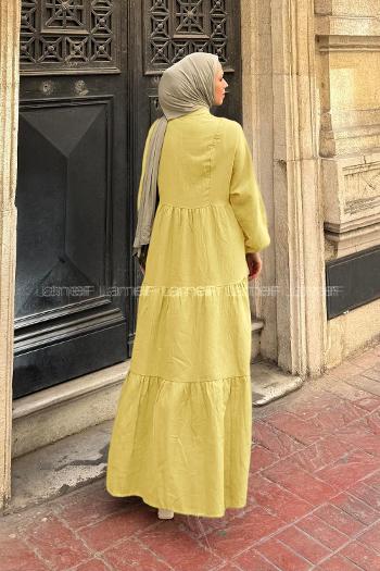 Lamelif Ön Yarım Düğme Detaylı Müslin Kumaş Tesettür Elbise Sarı