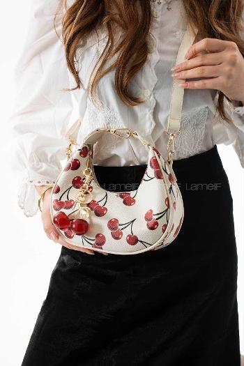 Lamelif Betty Model Charm Hediyeli Kadın El Ve Omuz Çantası Ekru
