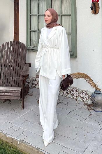 Lamelif Derin Pens Detaylı Tesettür Takım Beyaz
