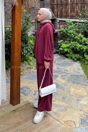 Claret Red Hood Neck Viscose Fabric Polyester Comfortable Suit