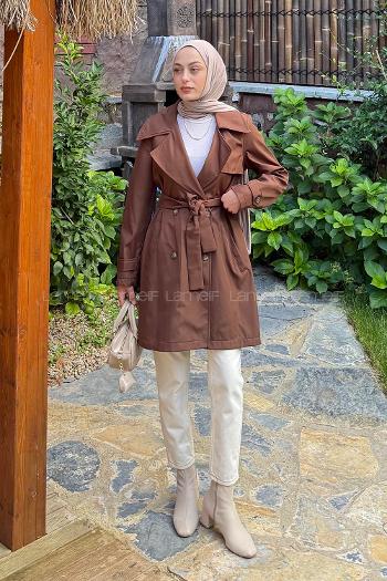 Lamelif Kol Kemerli Kısa Trençkot Kahverengi
