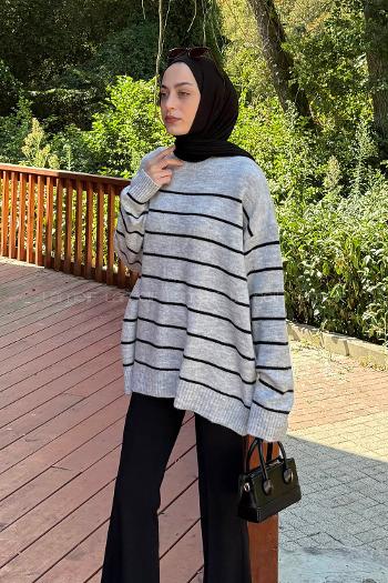 Lamelif Çizgili Triko Kazak Gri