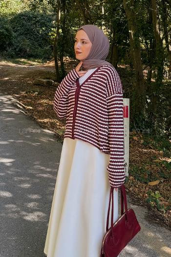 Lamelif İnce Çizgili Triko Hırka Bordo