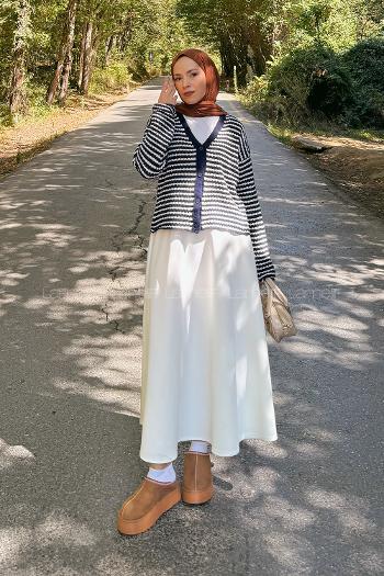 Lamelif İnce Çizgili Triko Hırka Lacivert