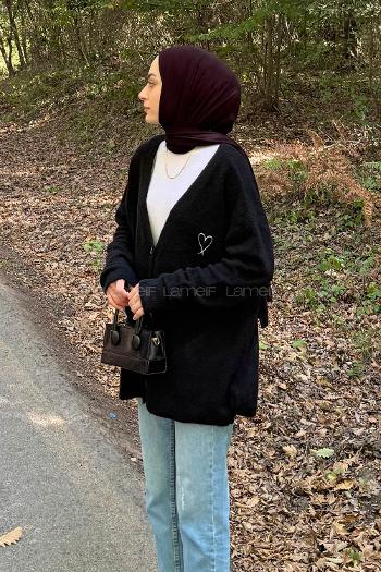 Lamelif Kalp Nakış Detaylı Oversize Hırka Siyah