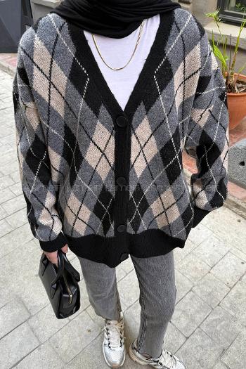 Lamelif Baklava Desen Jakarlı Hırka Siyah