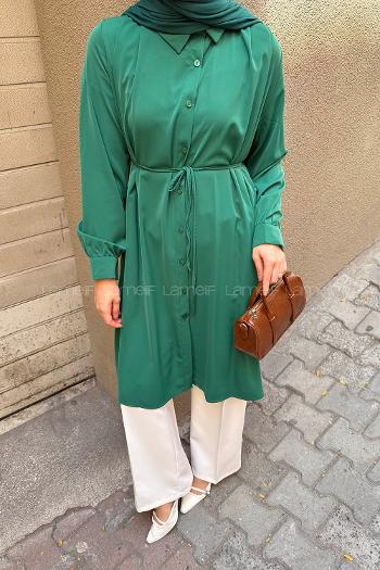 Lamelif Bağlama Detaylı Uzun Tesettür Tunik Zümrüt