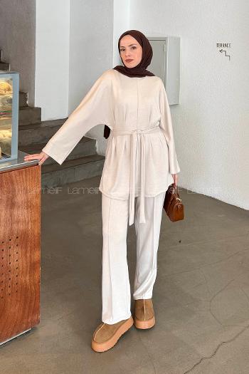 Beige Crew Neck Long Arm Combed Fabric Comfortable Suit