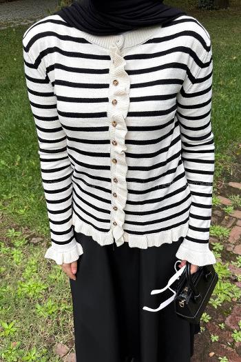 Natural Neckband Long Arm Acrylic Cardigan