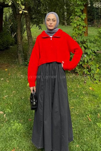 Pomegranate Flower Zippered Neck Long Arm Jumper