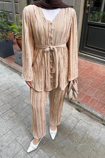 Lamelif Fırfırlı İkili Takım Bej