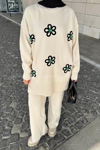 Beige Crew Neck Long Arm Acrylic Regular Trousers Comfortable Suit