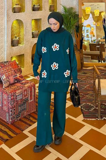 Emerald Green Crew Neck Long Arm Acrylic Regular Trousers Comfortable Suit