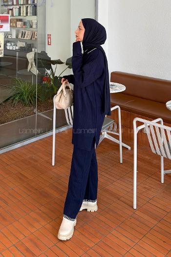 Lamelif Kurdela Detaylı Triko Takım Lacivert