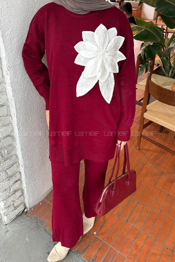 Lamelif Çiçek Aksesuarlı Triko Takım Bordo