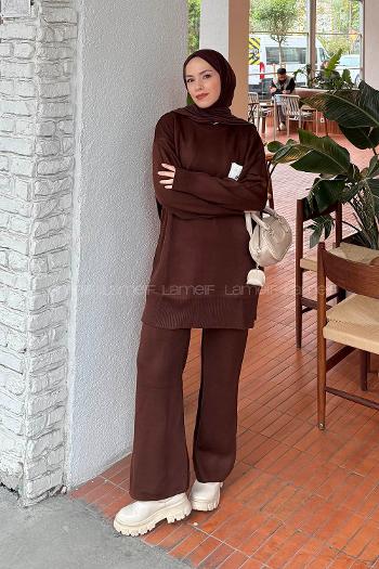 Bitter Brown Crew Neck Long Arm Knitwear Regular Trousers Comfortable Suit