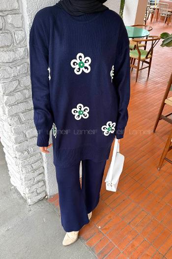 Lamelif İnci Detaylı Triko Takım Lacivert