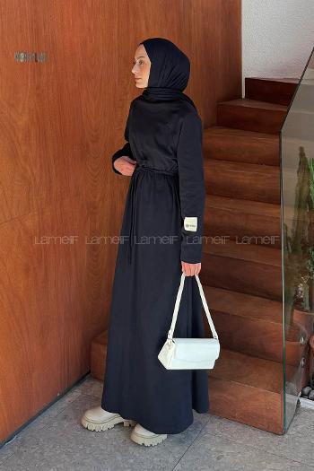 Lamelif Kuşaklı Arma Detaylı Elbise Lacivert