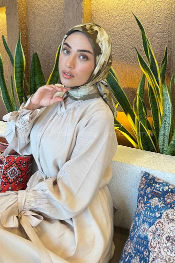 Lamelif Çiçek Desen Bambu Eşarp Asker Yeşili